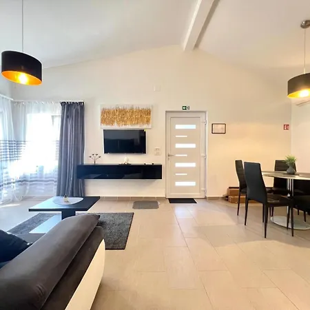 Apartment Azzurro Mare *