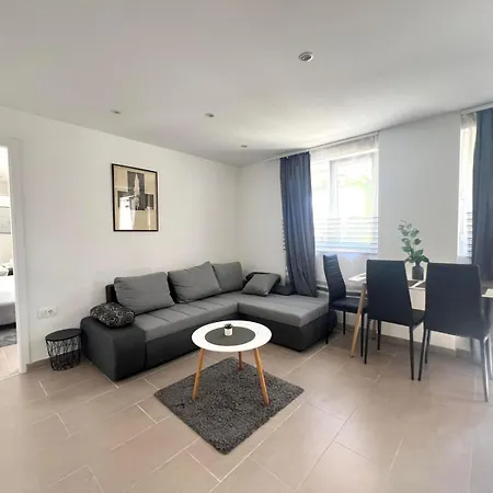 Apartment Azzurro Mare