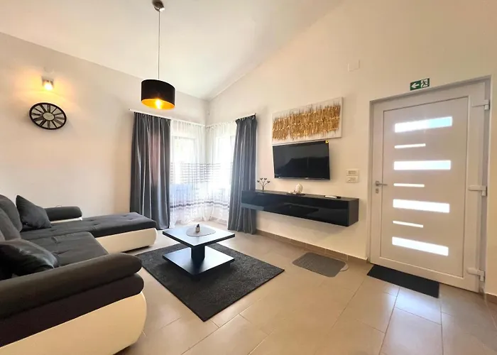 Azzurro Mare Apartamento Pula