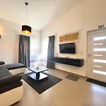 Azzurro Mare Apartamento Pula
