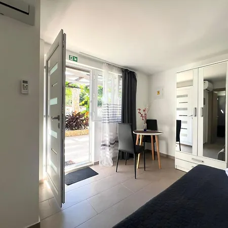 Azzurro Mare Apartman *